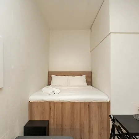 Air 115 * 维尔纽斯