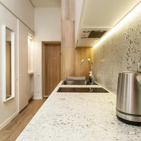 Air 115 Apartment *